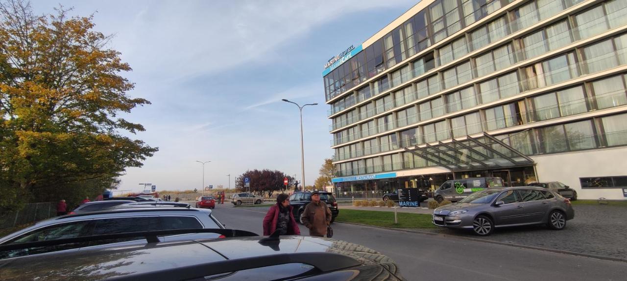 W Marine Hotel Przy Plazy Rowery W Cenie Prywatny 309 Dobruk Apartamenty 科沃布热格 外观 照片